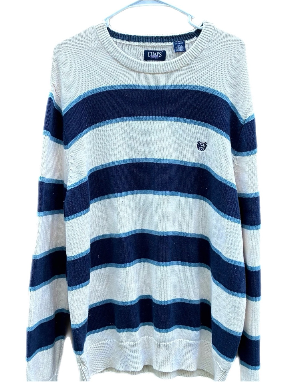Chaps Men’s Cream and Navy Striped Crewneck